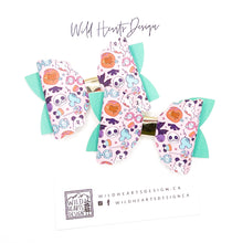 Load image into Gallery viewer, Spooky Crew Scalloped Bri Bow