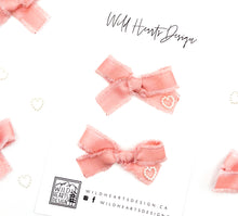 Load image into Gallery viewer, Hand Tied Mini Pigtail Set